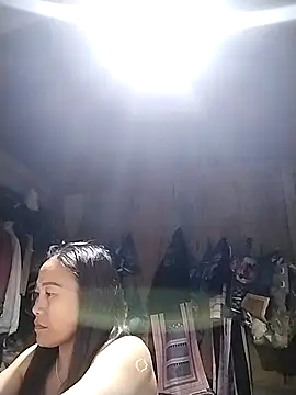 Snapshot of asakaka chatting on October 11, 2025, 3:24 pm asakaka online show from October 11, 2025, 3:24 pm