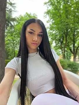 Snapshot of ilariea_girl chatting on May 8, 2026, 3:38 pm ilariea girl online show from May 8, 2026, 3:38 pm