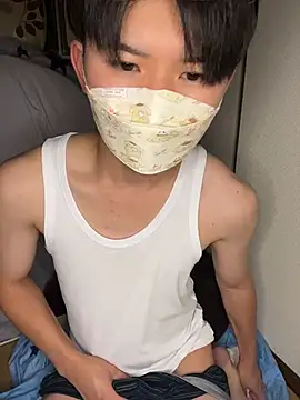 kumatan3434 online show from June 10, 2026, 1:23 pm