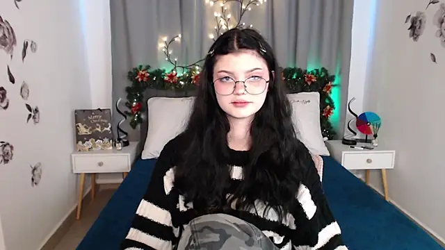 MileyRood online show from December 17, 2025, 11:21 pm