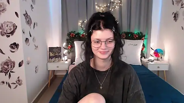 MileyRood online show from December 18, 2025, 11:41 pm