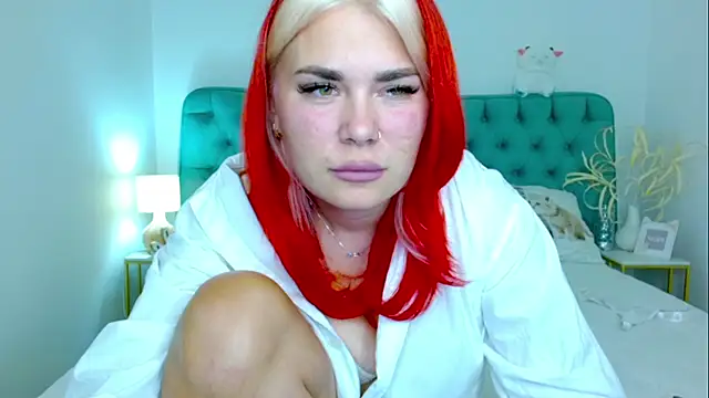 Naughty kittyy1 online show from October 3, 2025, 7:59 pm
