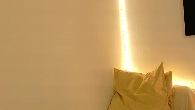 Sia a online show from March 23, 2026, 6:24 am