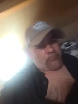 Snapshot of DeeBestEver chatting on July 3, 2026, 11:55 pm DeeBestEver online show from July 3, 2026, 11:55 pm