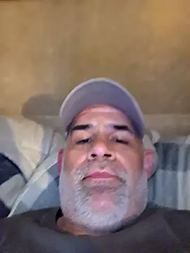 Snapshot of DeeBestEver chatting on June 3, 2026, 5:50 pm DeeBestEver online show from June 3, 2026, 5:50 pm