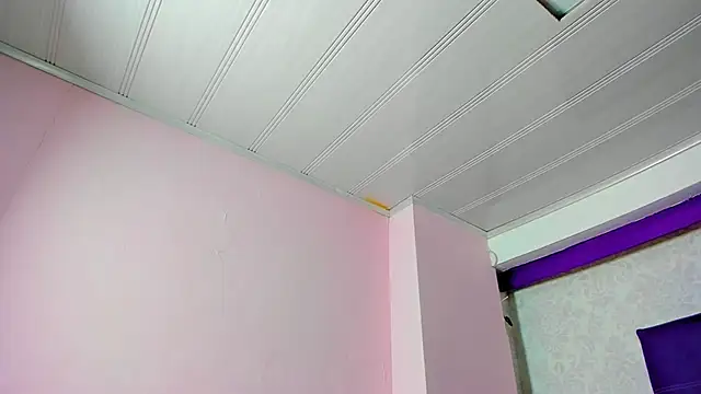 Snapshot of LeaMoreau22 chatting on November 2, 2025, 12:54 pm LeaMoreau22 online show from November 2, 2025, 12:54 pm