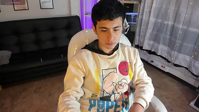 Snapshot of Nyko_ds chatting on October 27, 2025, 3:51 am Nyko ds online show from October 27, 2025, 3:51 am