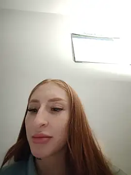 Snapshot of Bennuluspeach_ chatting on June 15, 2026, 12:55 am Bennuluspeach online show from June 15, 2026, 12:55 am