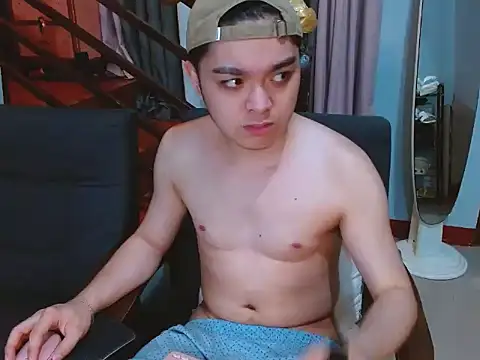 Snapshot of JayKarLo chatting on October 30, 2025, 1:09 pm JayKarLo online show from October 30, 2025, 1:09 pm