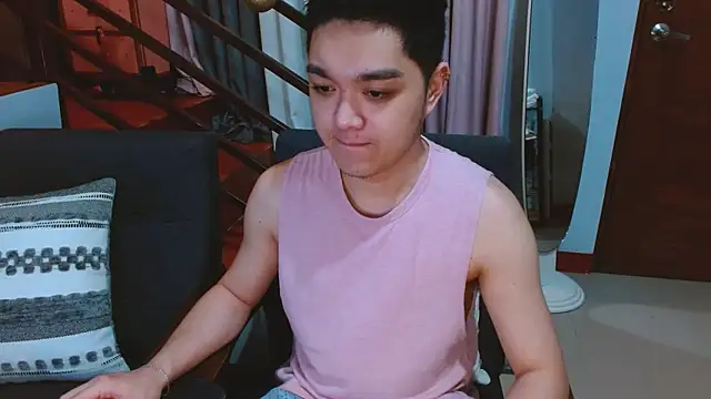 Snapshot of JayKarLo chatting on October 29, 2025, 3:33 pm JayKarLo online show from October 29, 2025, 3:33 pm