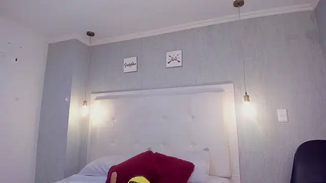 is a bell online show from December 5, 2025, 1:43 pm