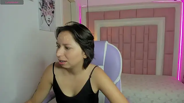 Snapshot of Klaret_Toy chatting on April 29, 2026, 8:04 pm Klaret Toy online show from April 29, 2026, 8:04 pm