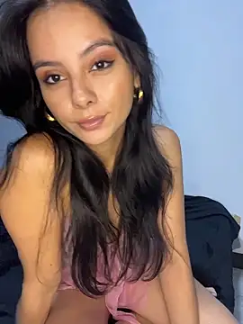 SaraMistick online show from November 25, 2025, 10:26 am