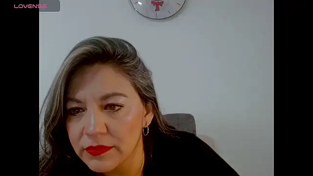 Snapshot of XxAntonellaxxx chatting on October 15, 2025, 1:41 pm XxAntonellaxxx online show from October 15, 2025, 1:41 pm