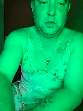 Snapshot of hot-brabo chatting on October 17, 2025, 12:51 pm hot-brabo online show from October 17, 2025, 12:51 pm