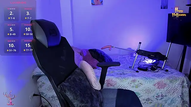 Snapshot of sweet_charm_ chatting on October 24, 2025, 10:53 pm sweet charm online show from October 24, 2025, 10:53 pm