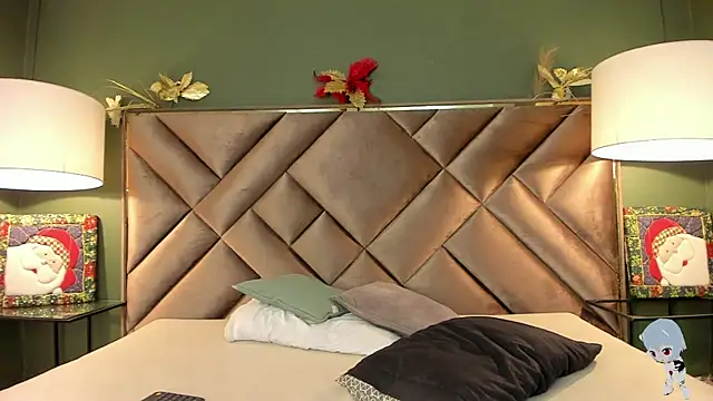 Snapshot of Dickie_Dicking chatting on December 4, 2025, 9:03 pm Dickie Dicking online show from December 4, 2025, 9:03 pm