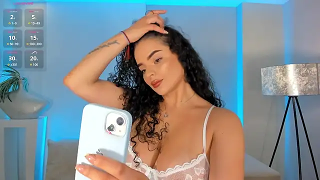 Snapshot of KylieJenkins chatting on June 10, 2026, 11:11 am KylieJenkins online show from June 10, 2026, 11:11 am