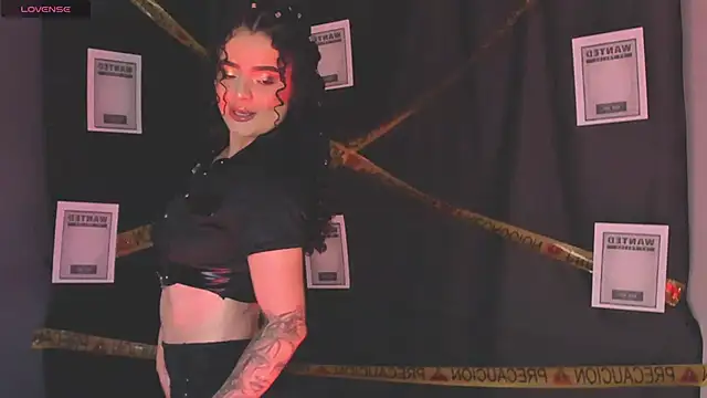 Snapshot of KylieJenkins chatting on October 31, 2025, 1:08 pm KylieJenkins online show from October 31, 2025, 1:08 pm