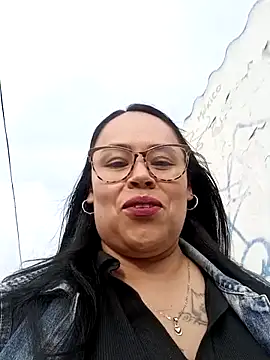 Snapshot of Italia_12 chatting on November 5, 2025, 9:29 pm Italia 12 online show from November 5, 2025, 9:29 pm