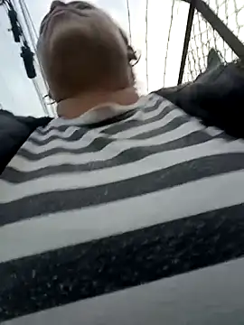 Snapshot of Italia_12 chatting on October 7, 2025, 11:11 am Italia 12 online show from October 7, 2025, 11:11 am