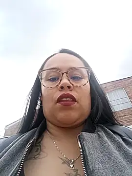 Snapshot of Italia_12 chatting on November 28, 2025, 9:48 pm Italia 12 online show from November 28, 2025, 9:48 pm