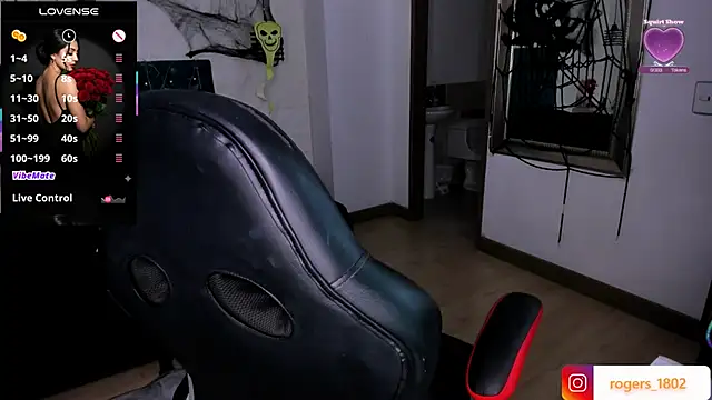 Snapshot of isaa_dl chatting on October 7, 2025, 10:33 pm isaa dl online show from October 7, 2025, 10:33 pm