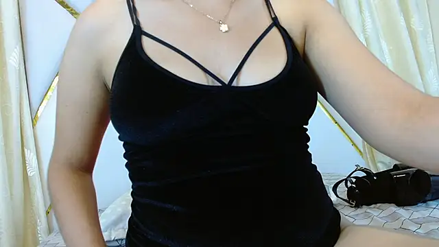 Ariadna Wells online show from December 13, 2025, 8:04 pm