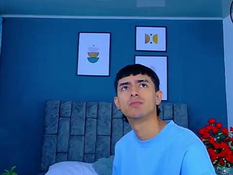 Snapshot of Anthony_carter chatting on October 24, 2025, 1:43 pm Anthony carter online show from October 24, 2025, 1:43 pm