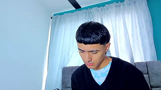 Snapshot of Anthony_carter chatting on November 28, 2025, 1:33 pm Anthony carter online show from November 28, 2025, 1:33 pm