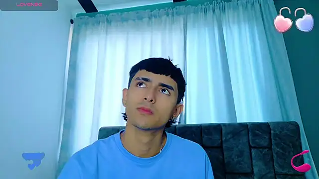 Snapshot of Anthony_carter chatting on November 11, 2025, 12:22 pm Anthony carter online show from November 11, 2025, 12:22 pm