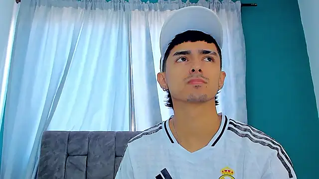 Snapshot of Anthony_carter chatting on December 1, 2025, 2:07 pm Anthony carter online show from December 1, 2025, 2:07 pm