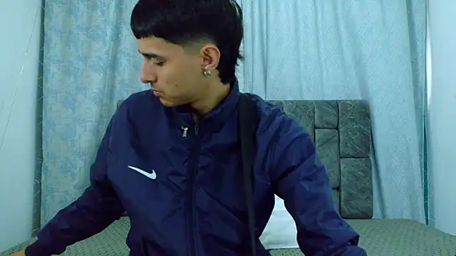 Snapshot of Anthony_carter chatting on March 10, 2026, 1:37 pm Anthony carter online show from March 10, 2026, 1:37 pm