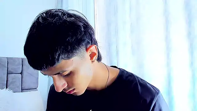 Snapshot of Anthony_carter chatting on November 12, 2025, 12:31 pm Anthony carter online show from November 12, 2025, 12:31 pm