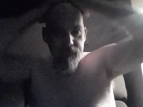 crazyheratic8 online show from June 22, 2026, 3:25 am