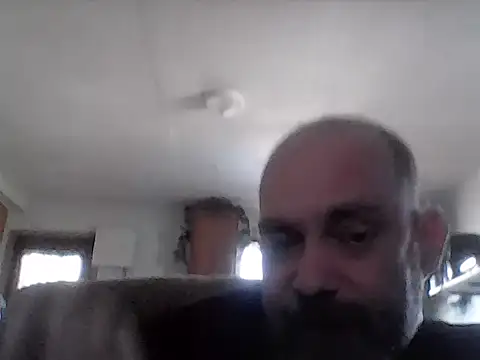 Snapshot of crazyheratic8 chatting on March 7, 2026, 10:04 pm crazyheratic8 online show from March 7, 2026, 10:04 pm