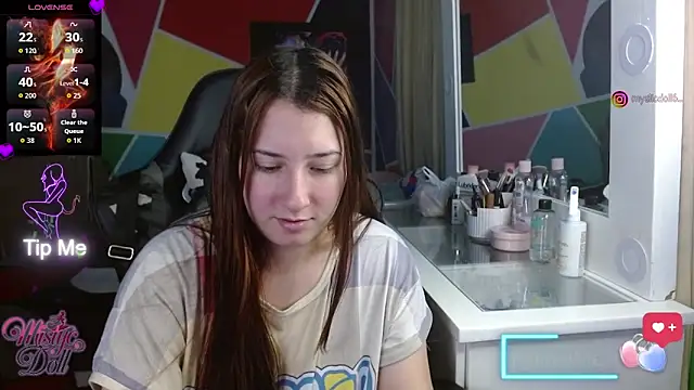 Snapshot of Mysticdoll69_ chatting on November 9, 2025, 4:55 pm Mysticdoll69 online show from November 9, 2025, 4:55 pm