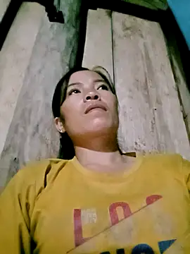 Snapshot of -Lauren- chatting on October 12, 2025, 10:11 pm -Lauren- online show from October 12, 2025, 10:11 pm