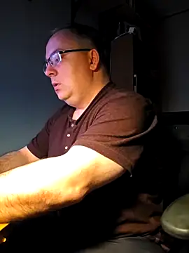 Iceman69696 online show from May 3, 2026, 4:39 am