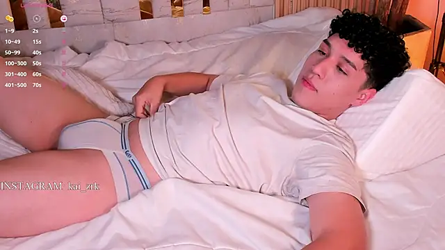 Snapshot of kai_zareck chatting on November 3, 2025, 11:25 am kai zareck online show from November 3, 2025, 11:25 am