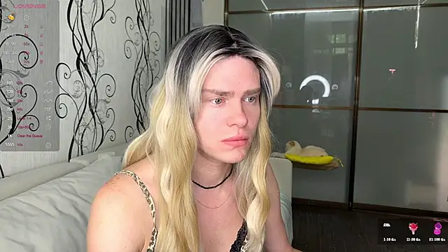 Snapshot of Anjalin_sososok1 chatting on June 26, 2026, 5:35 am Anjalin sososok1 online show from June 26, 2026, 5:35 am