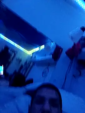 Snapshot of JNTre chatting on May 11, 2026, 12:17 pm JNTre online show from May 11, 2026, 12:17 pm