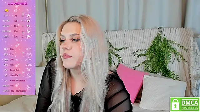 Snapshot of Malisha_kiss chatting on November 27, 2025, 12:05 pm Malisha kiss online show from November 27, 2025, 12:05 pm