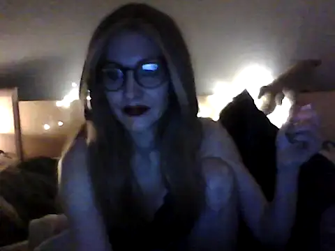 ShyGirlV online show from February 3, 2026, 2:43 am