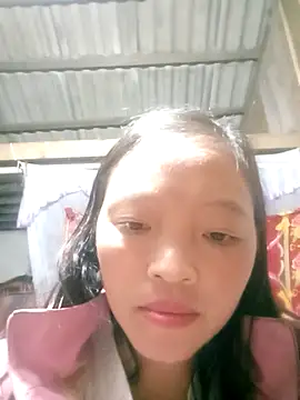 Snapshot of Minkine022 chatting on October 26, 2025, 10:59 am Minkine022 online show from October 26, 2025, 10:59 am