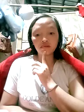 Snapshot of Minkine022 chatting on October 18, 2025, 9:06 pm Minkine022 online show from October 18, 2025, 9:06 pm