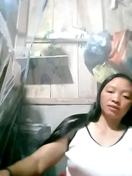 Snapshot of Minkine022 chatting on October 15, 2025, 7:33 pm Minkine022 online show from October 15, 2025, 7:33 pm