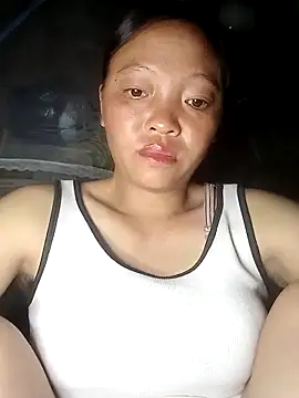 Snapshot of Minkine022 chatting on October 13, 2025, 7:04 pm Minkine022 online show from October 13, 2025, 7:04 pm