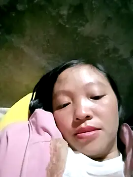 Snapshot of Minkine022 chatting on November 8, 2025, 12:03 am Minkine022 online show from November 8, 2025, 12:03 am