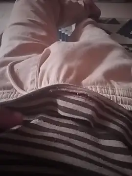 Snapshot of PhoningTint chatting on October 23, 2025, 3:10 pm PhoningTint online show from October 23, 2025, 3:10 pm